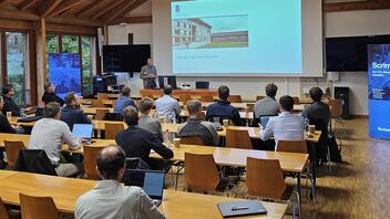 Inbetriebnahme der modularen Laborlinie